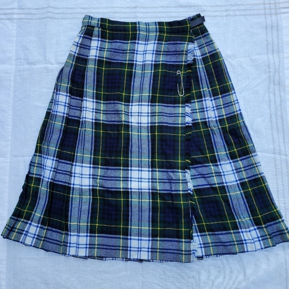Pure New Wool Unisex Kilt Size 12